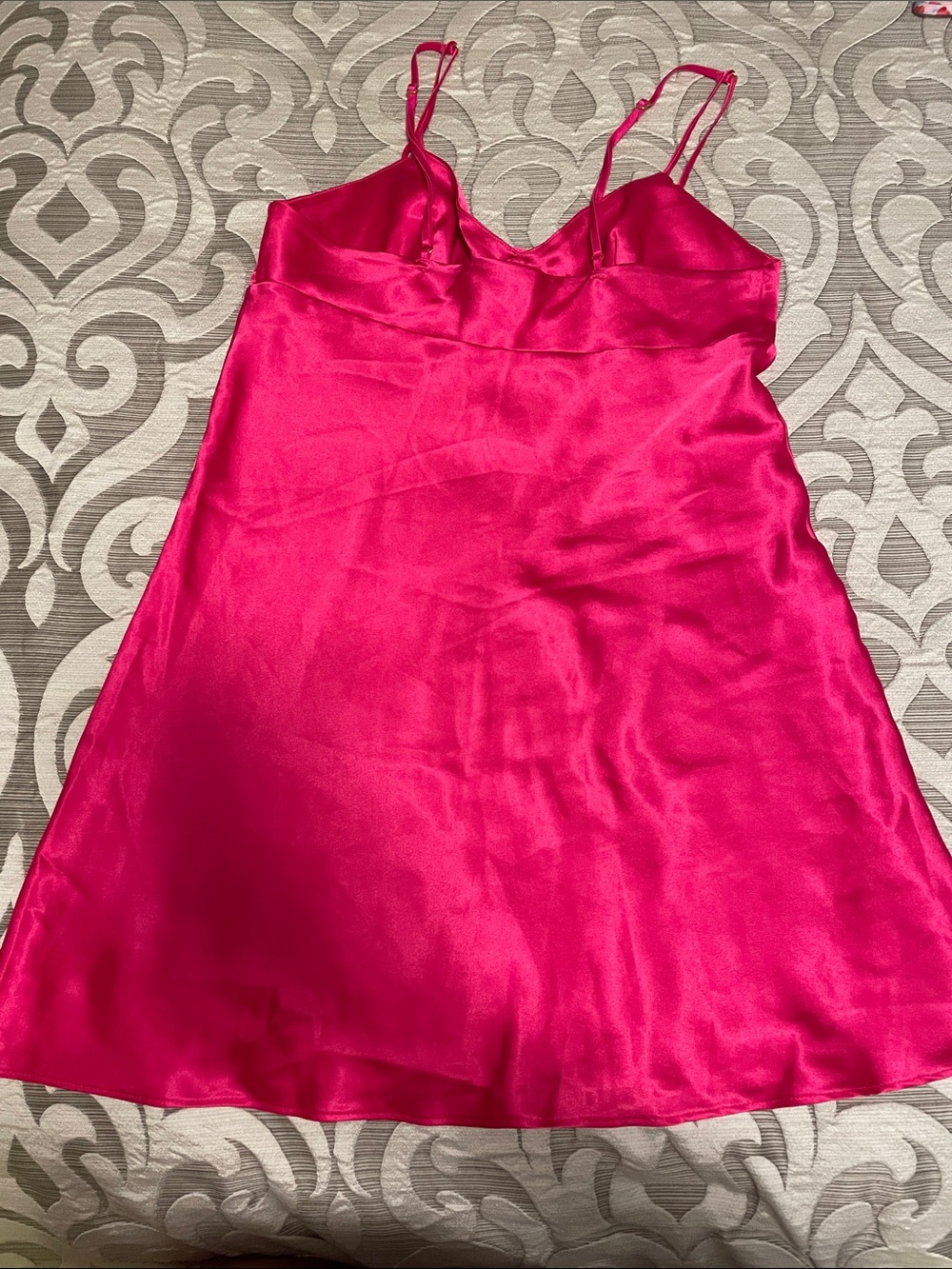 Victoria's Secret Slip Bundle - Picture 10 of 10